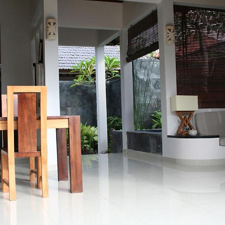 Villa Teman Lovina Exteriér fotografie