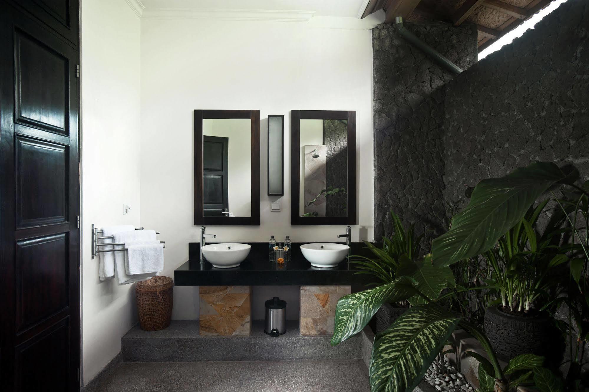 Villa Teman Lovina Exteriér fotografie